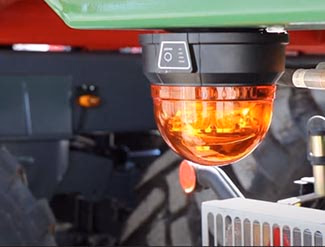 Comment installer un gyrophare magnétique sur un tracteur ?