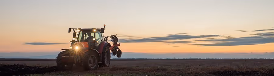 Pourquoi équiper son tracteur de phare de travail à LED ?