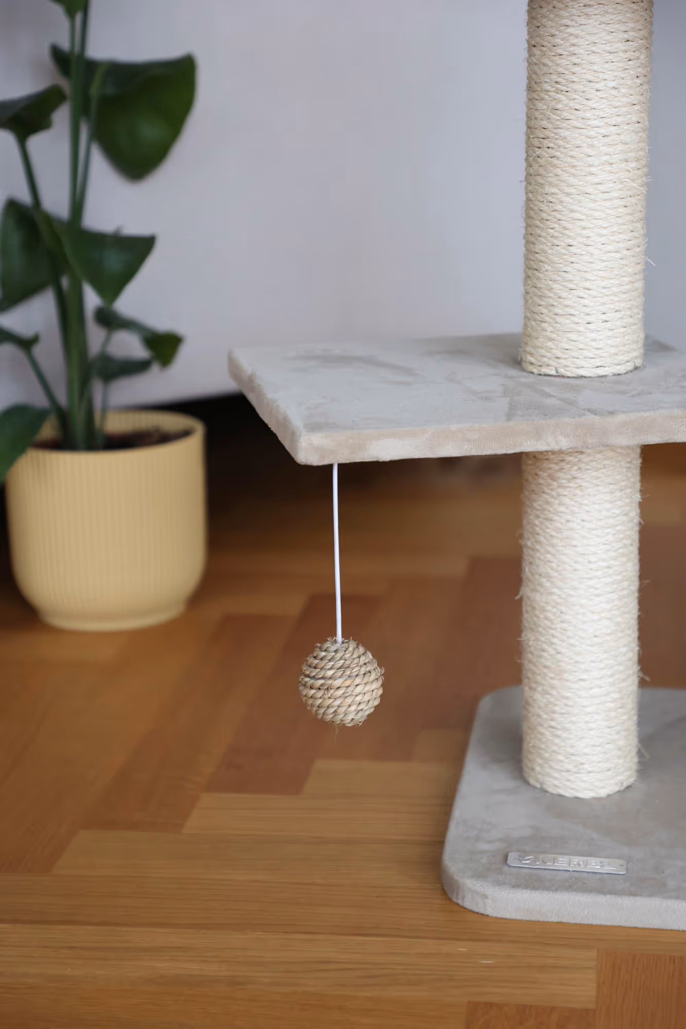 Arbre à chat Banana Leaf Jade beige, 100cm