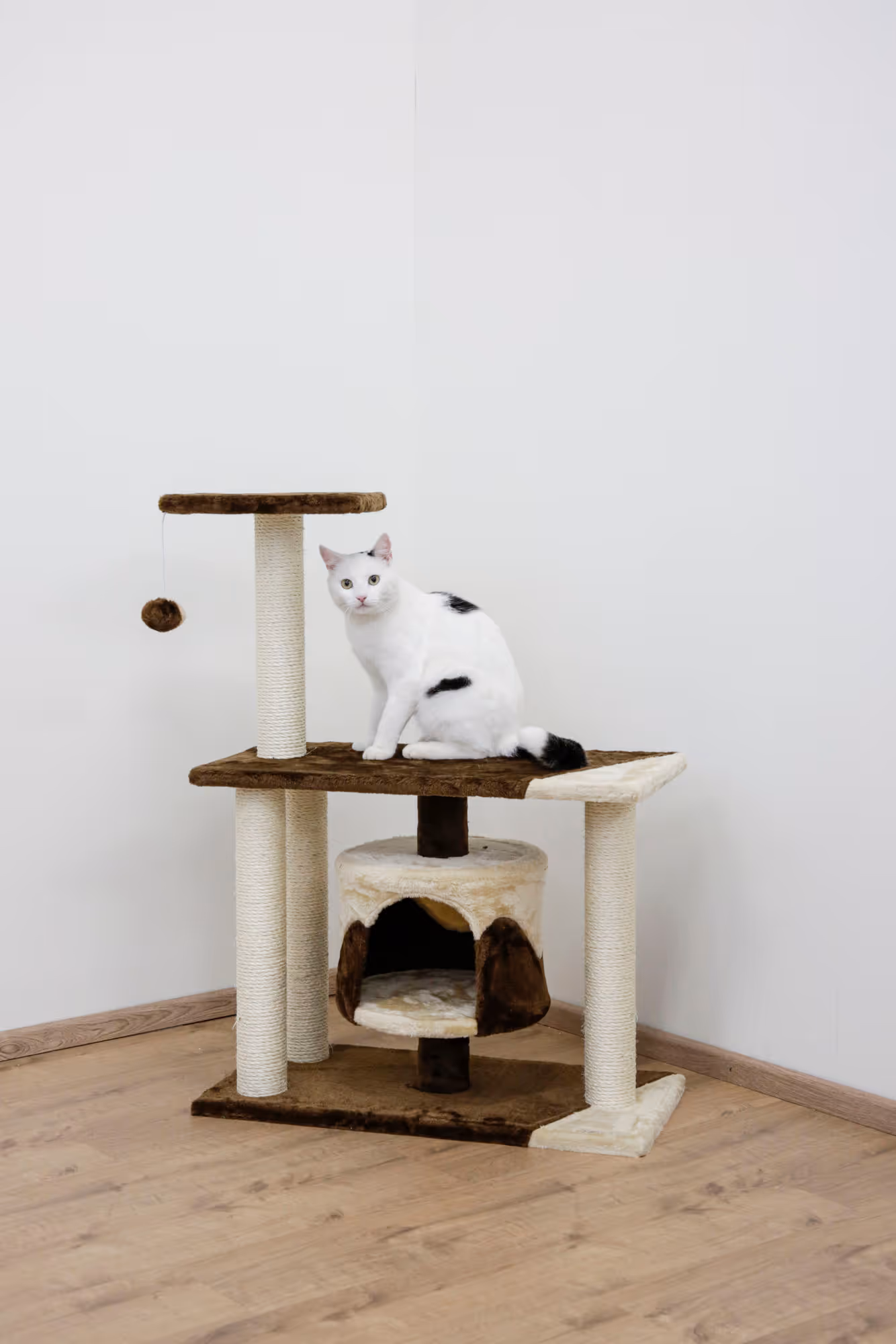 Arbre à chat Jade Pro 96 cm, beige/marron