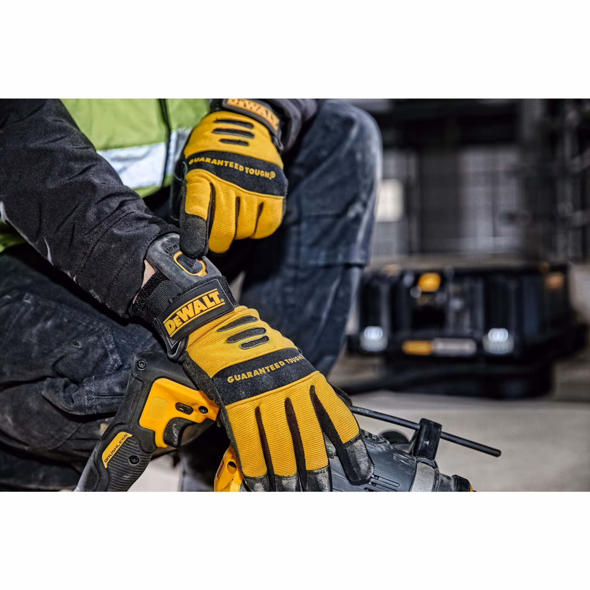 Aspirateur TSTAK XR FLEXVOLT 54V 2Ah Li-Ion Brushless eau et poussières - Classe M