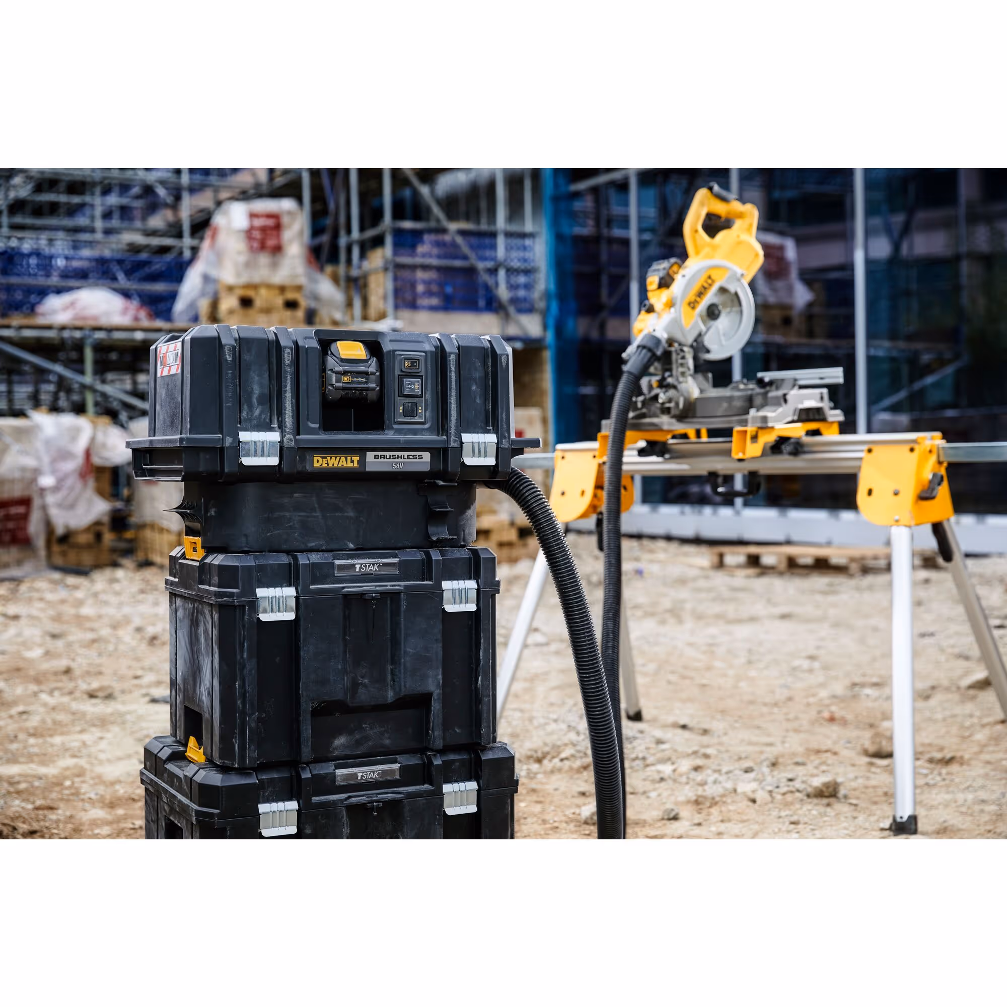 Aspirateur TSTAK XR FLEXVOLT 54V 2Ah Li-Ion Brushless eau et poussières - Classe M
