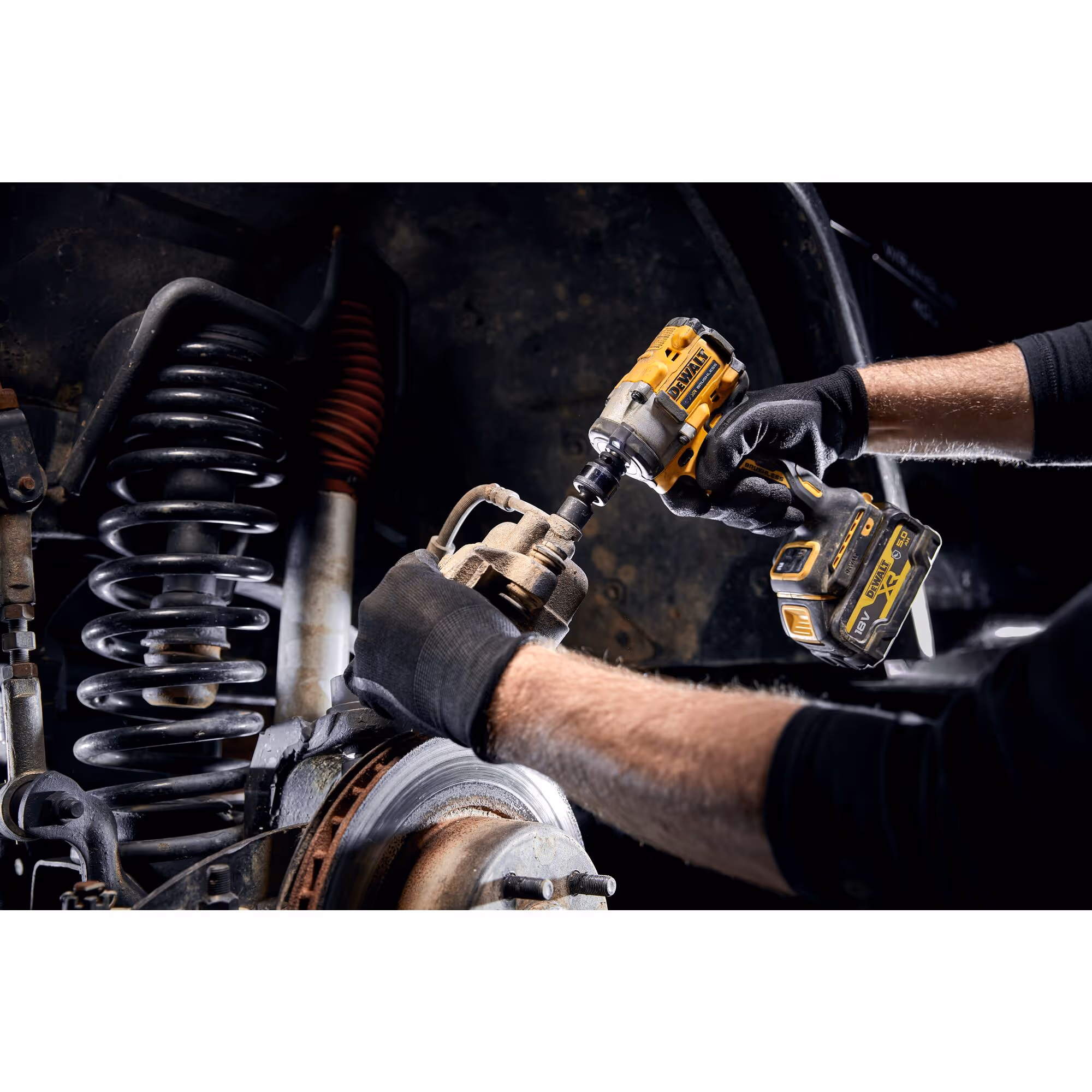 Boulonneuse à chocs 1/2'' Compacte XR 18V 5Ah Li-Ion Brushless 406 Nm - jonc de sécurité - Pack "GFN"