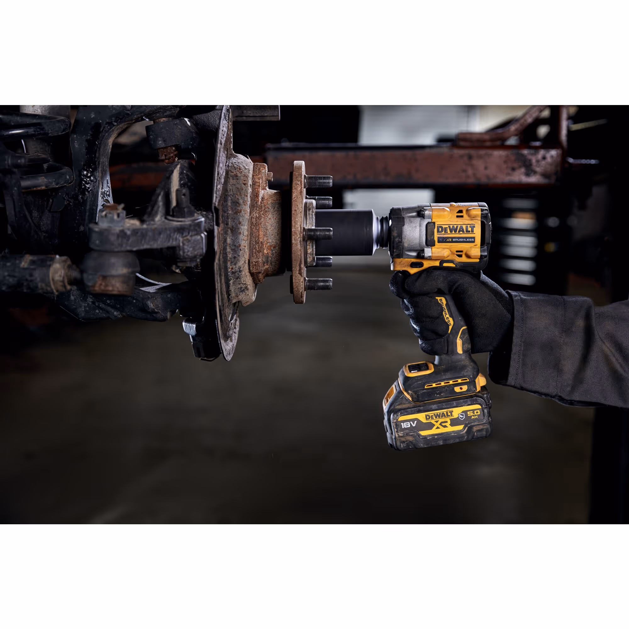 Boulonneuse à chocs 3/8'' Compacte XR 18V 5Ah Li-Ion Brushless 406 Nm - Pack "GFN"