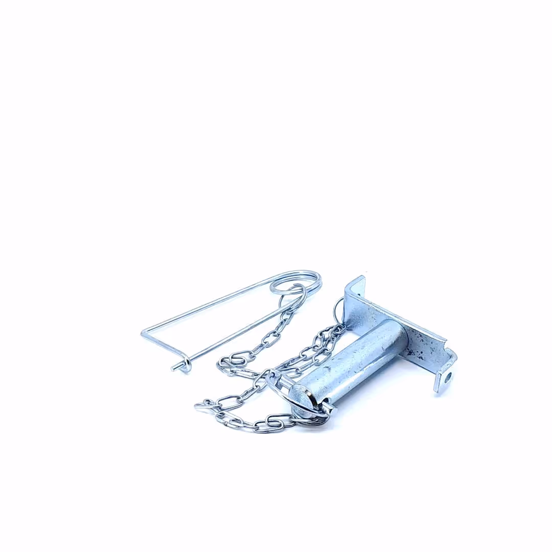 Broche avec chaîne et goupille de sécurité