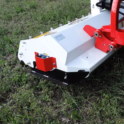 Broyeur à axe horizontale avec déport hydraulique 1.80 m Giemme MFZ180