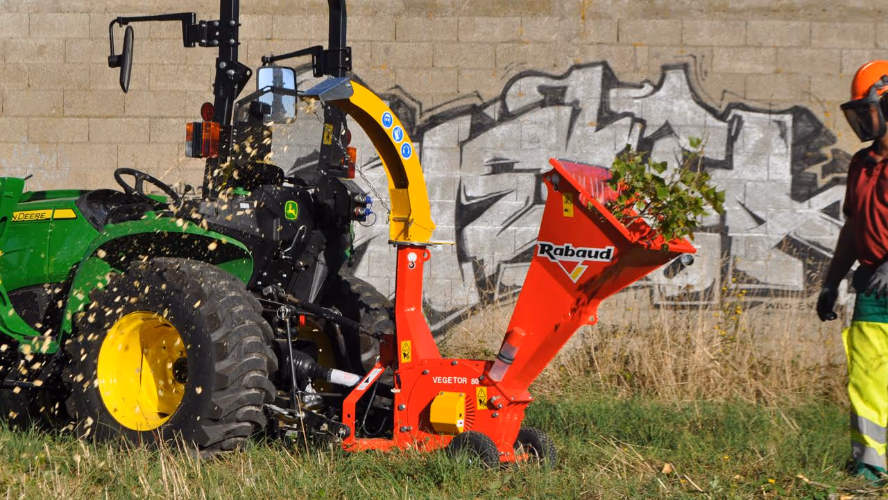 Broyeur de branche avec moteur thermique Rabaud Vegetor 80M
