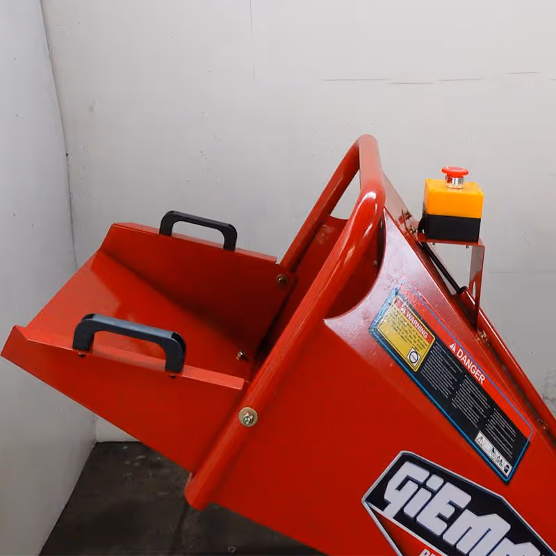 Broyeur de végétaux thermique 650
