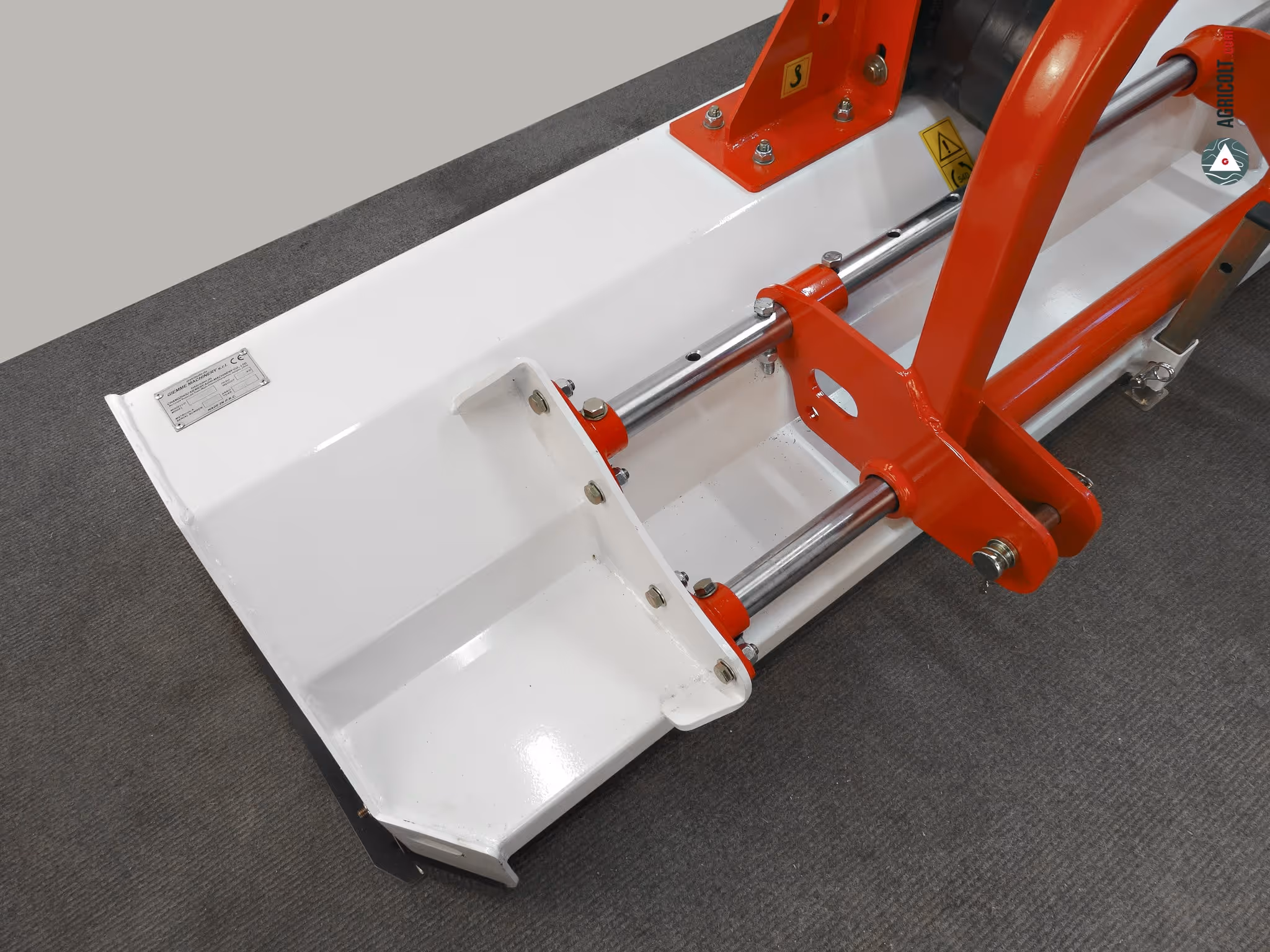 Broyeur fixe moyen léger 175cm déport hydraulique Giemme EHM175H