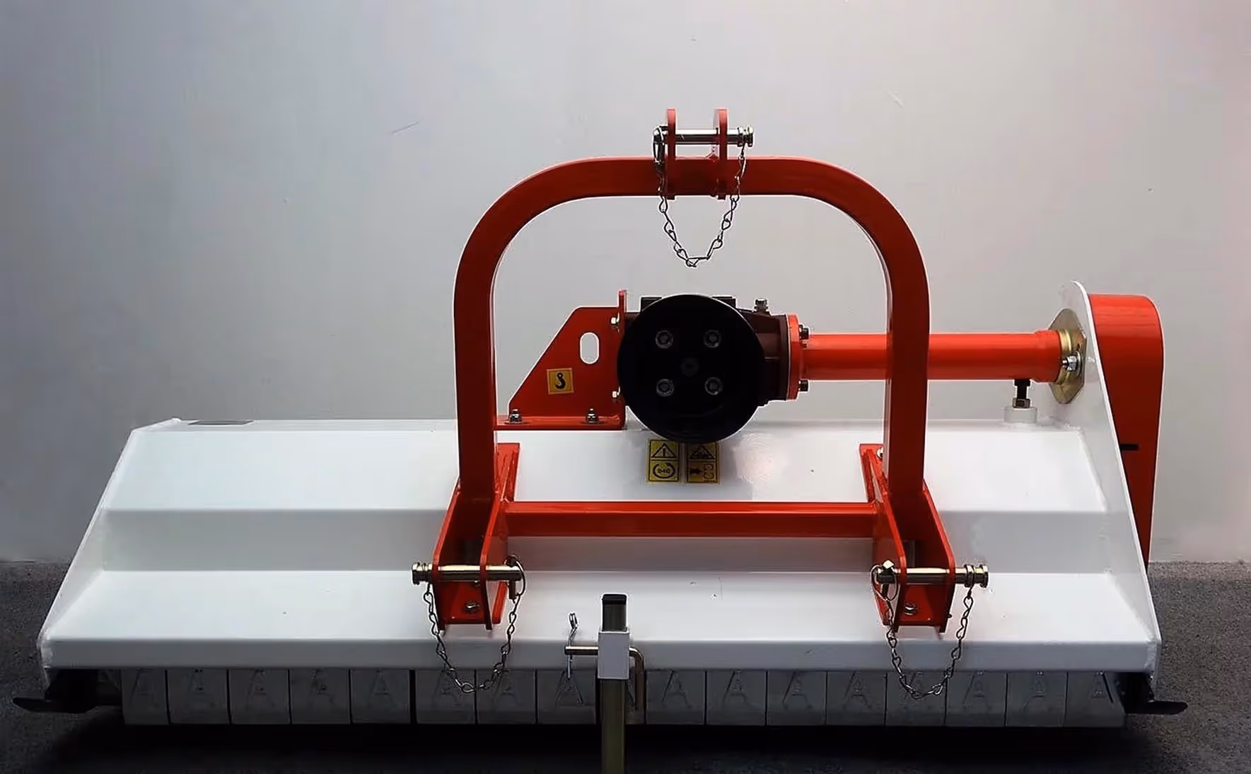 Broyeur fixe moyen léger avec rotor à marteaux L125cm