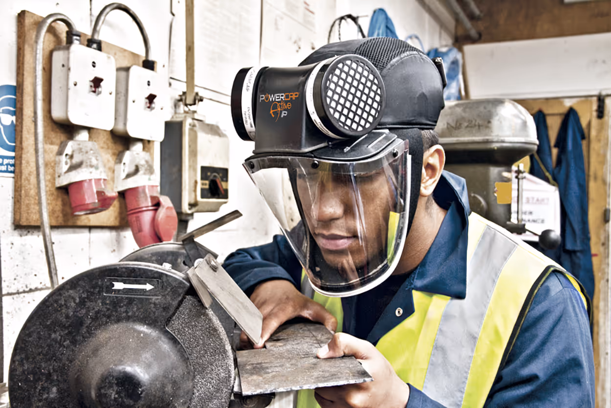 Casque de protection ventilé PowerCap Active IP