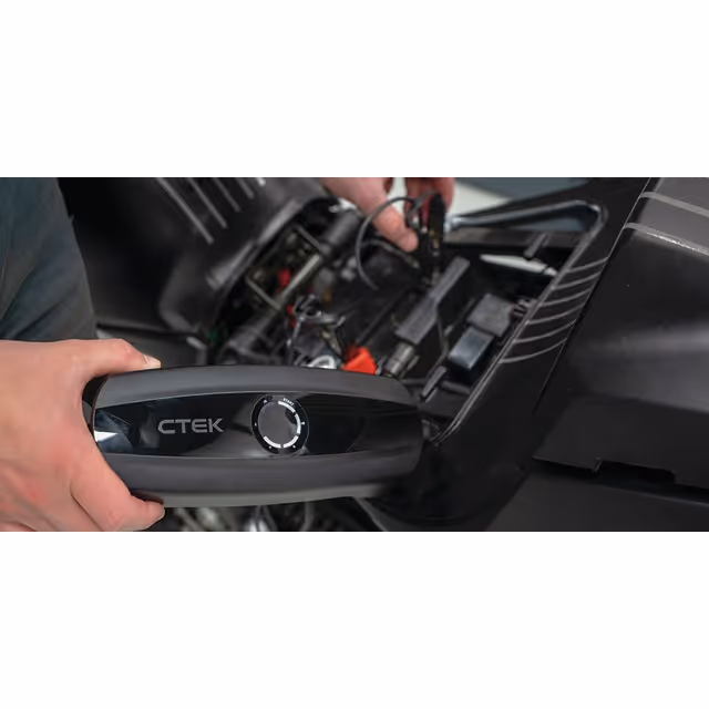 Chargeur de batterie cs one 12v / 8a ctek