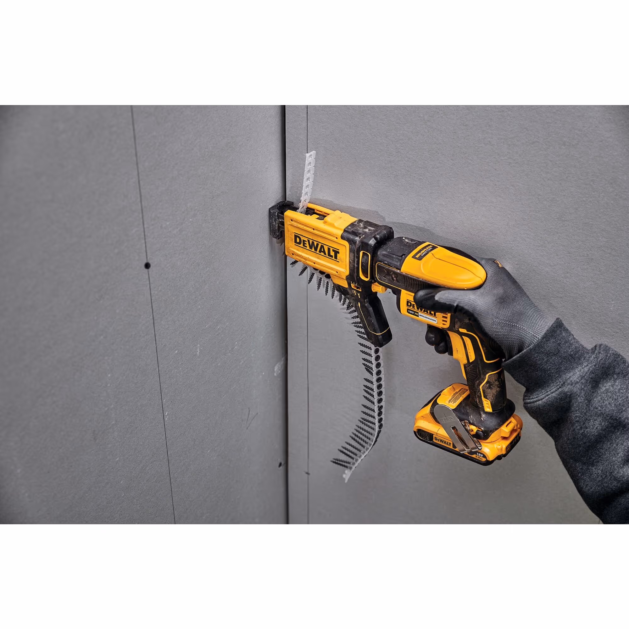 Chargeur vis en bande pour visseuse à plaques de plâtre XR 18V 