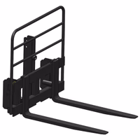 Chassis polyvalent equipe avec fourches