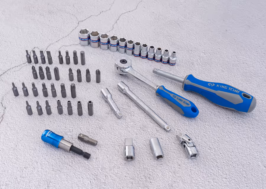 Coffret 1/4" 51 pièces douilles et embouts