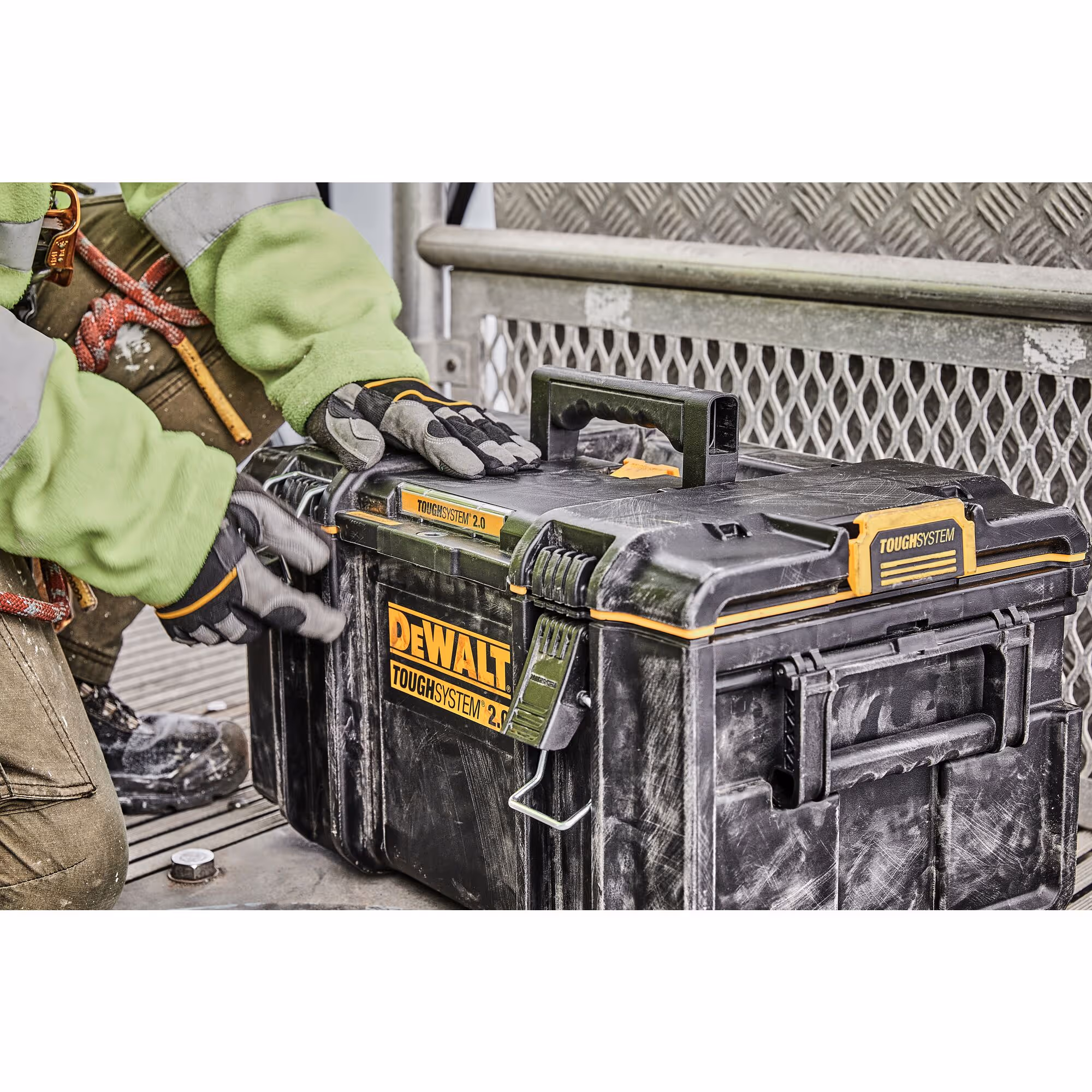 Coffret TOUGHSYSTEM DS300
Moyenne contenance
