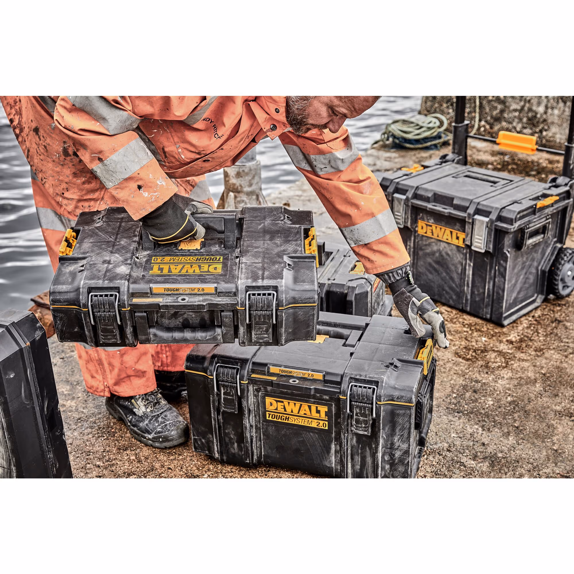 Coffret TOUGHSYSTEM DS300
Moyenne contenance