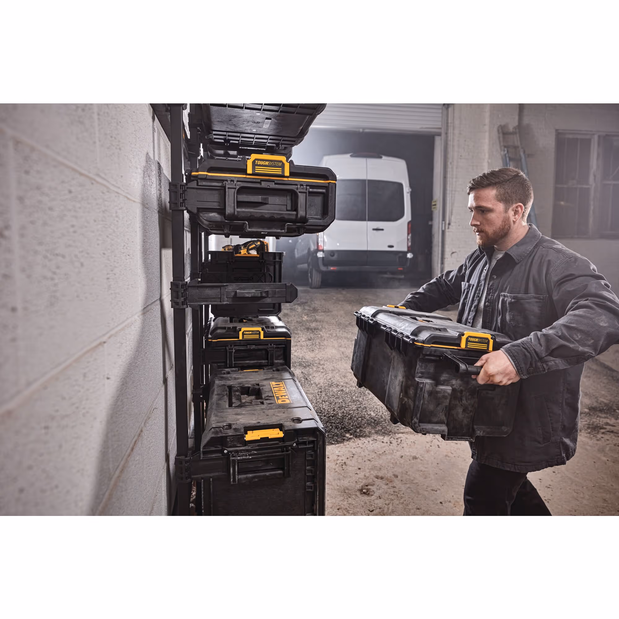 Coffret TOUGHSYSTEM DS300
Moyenne contenance