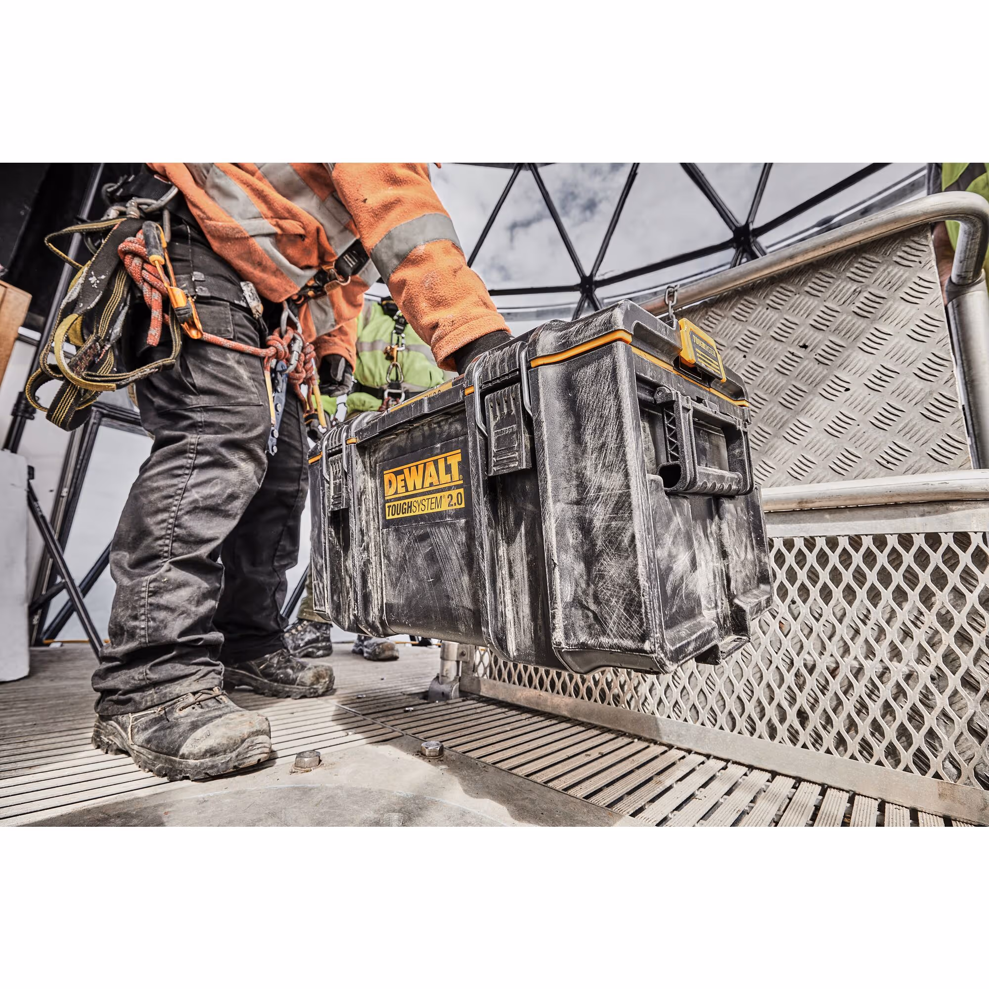 Coffret TOUGHSYSTEM DS300
Moyenne contenance