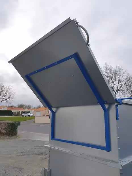 Container HOPPER - Sortie déportée 2150L pied + toit chargement