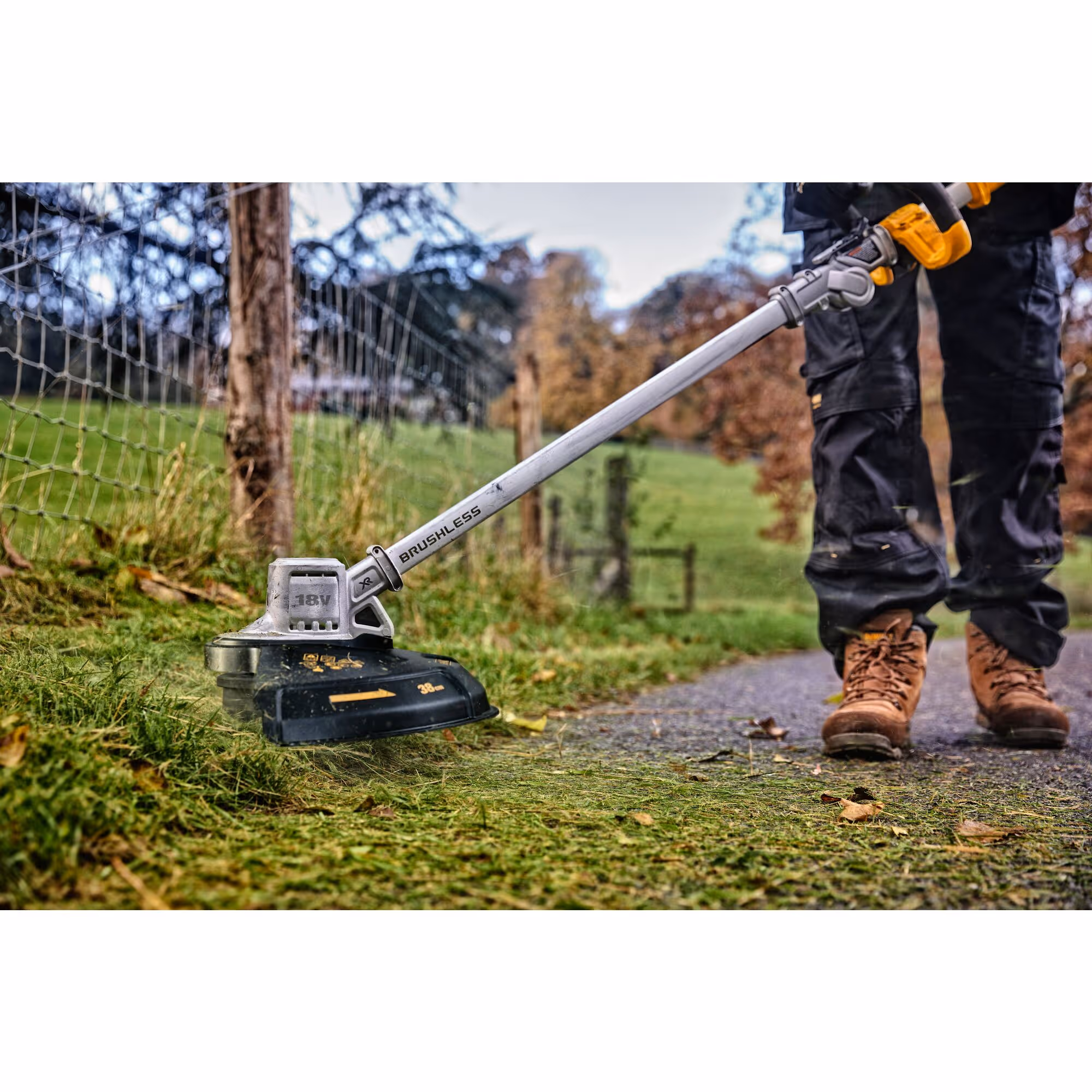 Coupe-bordure repliable XR 18 V Brushless - sans batterie ni chargeur