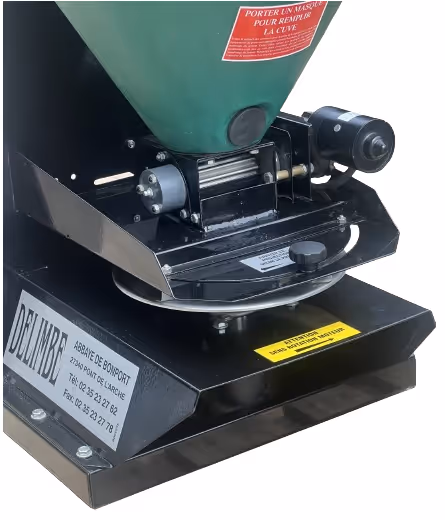 Distributeur anti limace Delimbe T24 70L DPA antenne GPS avec boitier standard