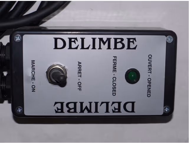 Distributeur anti-limace T4 25L avec boitier de commande