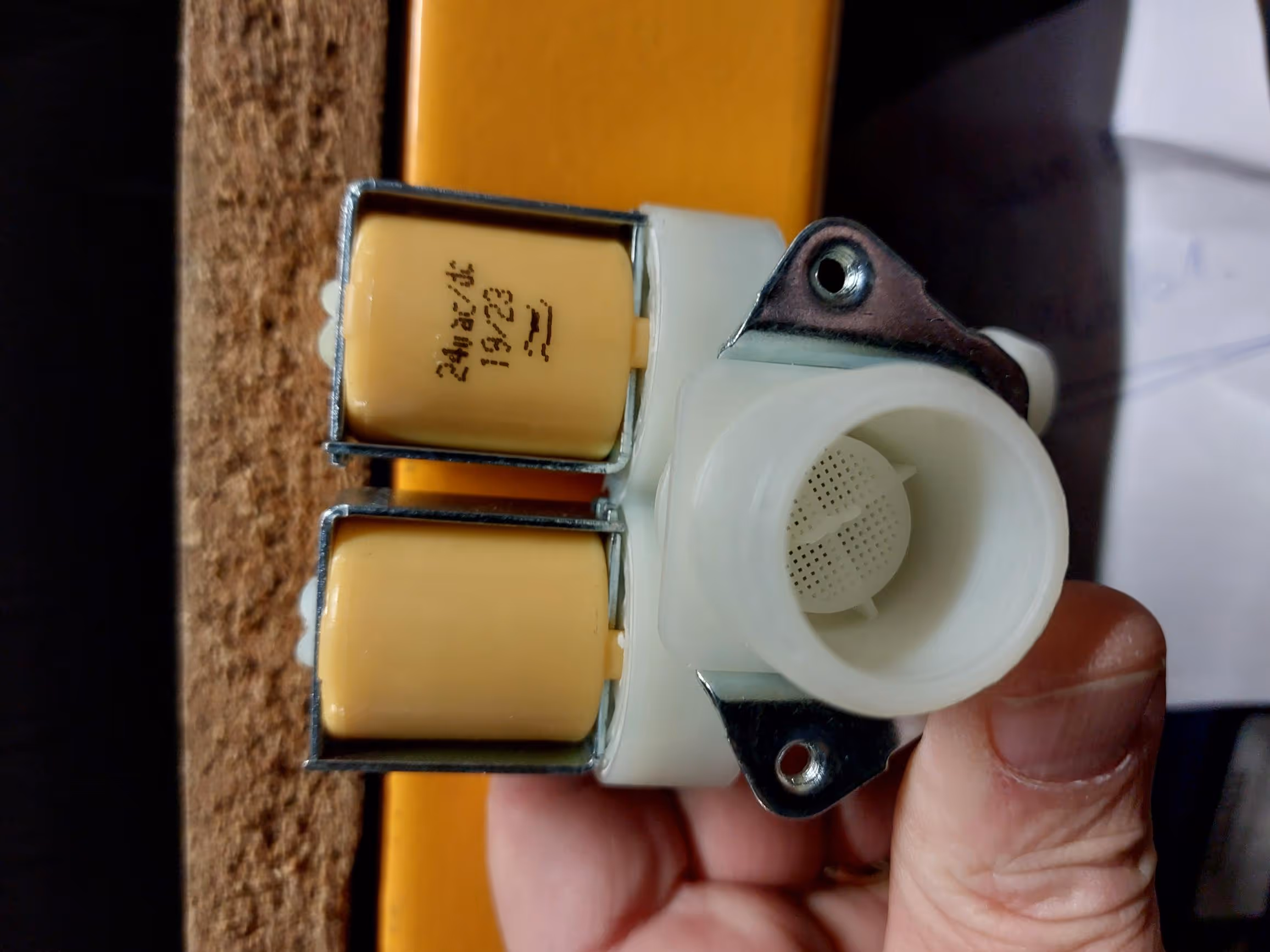 Eaton | Electrov. double 90° 24vacdc eaton dn 8-13