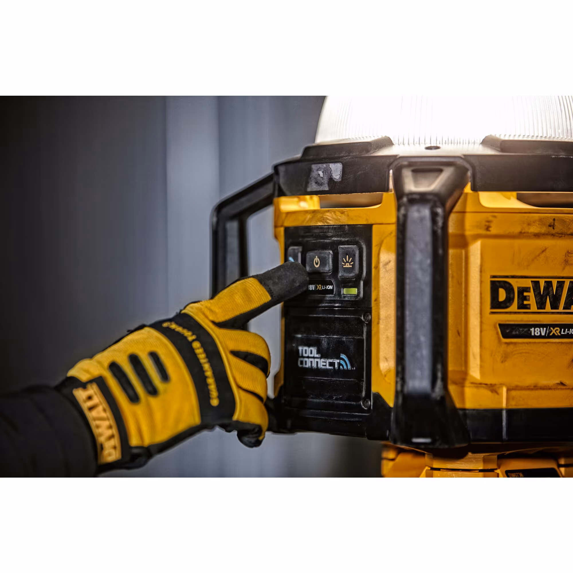 Éclairage de chantier XR 18V TOOL CONNECT sans batterie ni chargeur