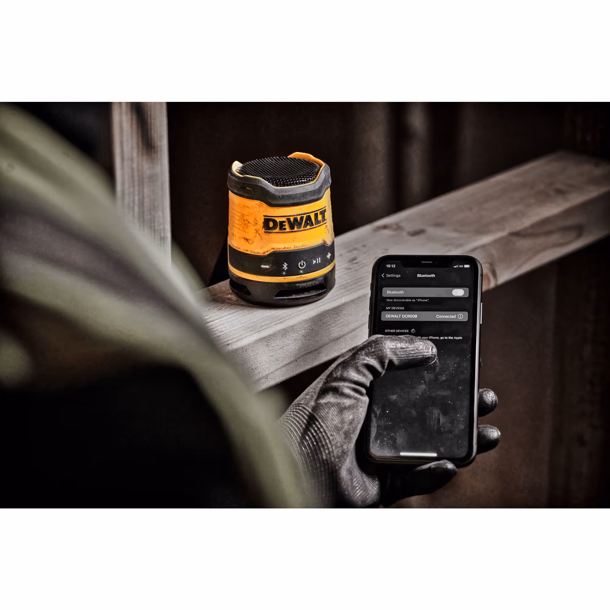 Enceinte Bluetooth USB-C DEWALT DCR009-XJ - Performances Sonores Haut de Gamme et Conception Robuste