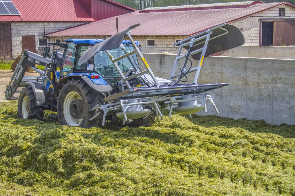 Eparpilleur d'ensilage Sonarol RDP SNR 4600