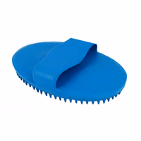 Etrille caoutchouc bleu roi grand modèle