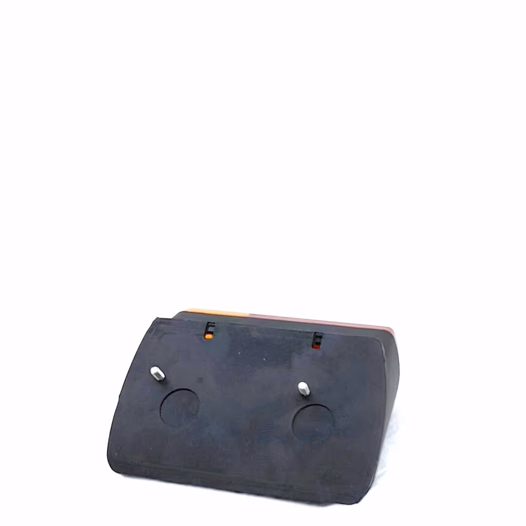 Feu arrière gauche ford montage sans cabine 5172684 adaptable Britax