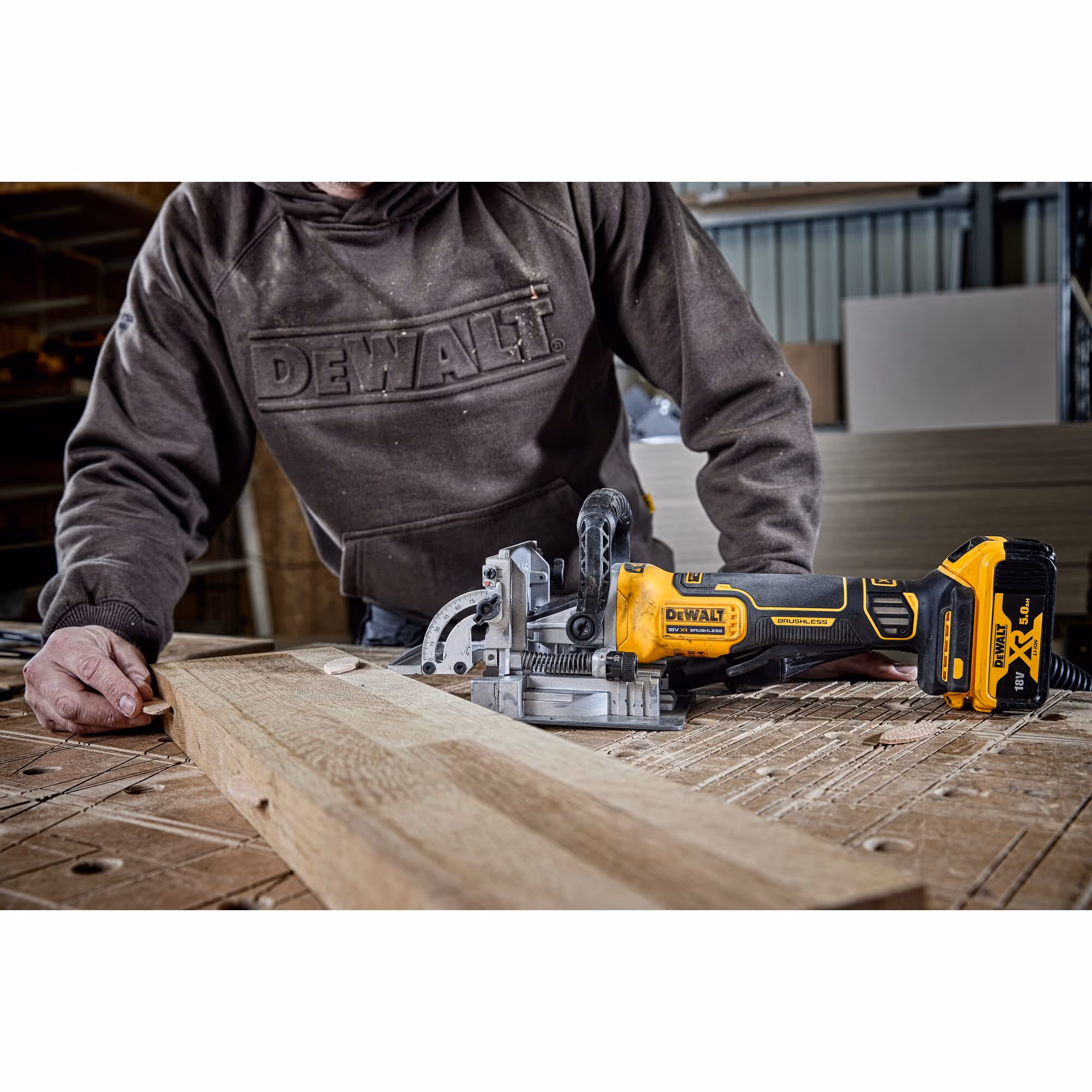 Fraiseuse à lamelles XR 18V 5Ah Li-Ion Brushless avec batteries