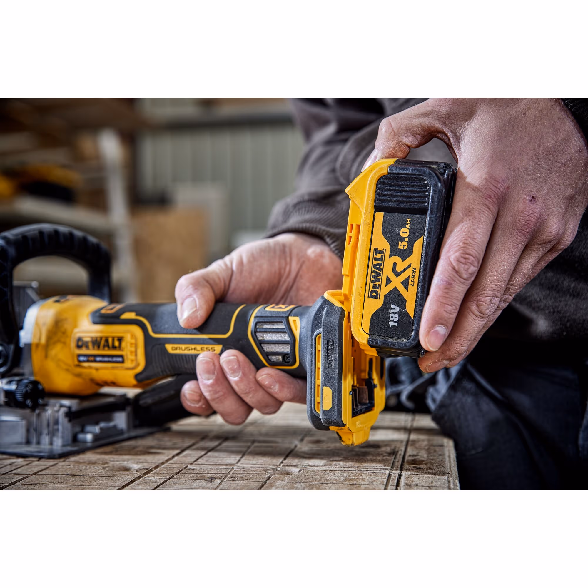 Fraiseuse à lamelles XR 18V 5Ah Li-Ion Brushless avec batteries