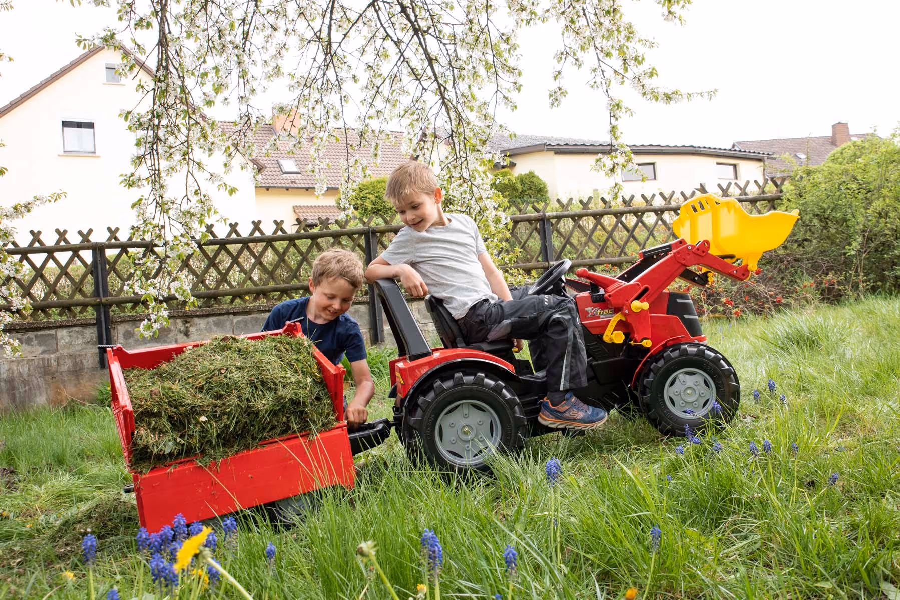 Tracteur a pedale chargeur frontal Rolly Toys R65100