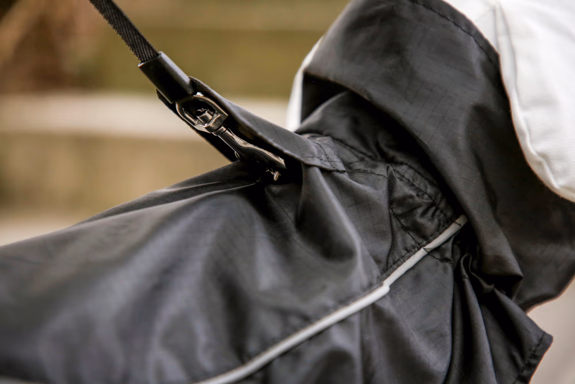 Manteau de pluie Forks noir, taille L, 45cm