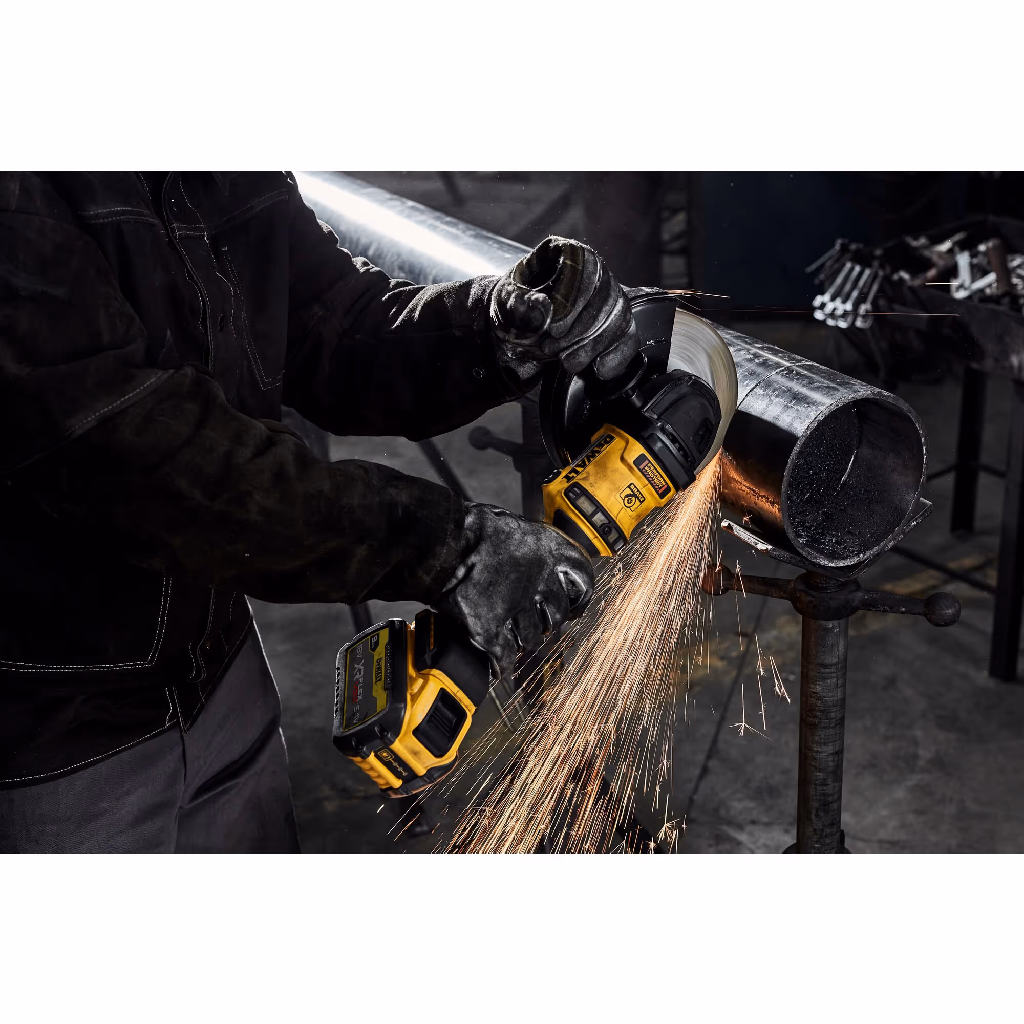 Meuleuse 180 mm XR FLEXVOLT 54V Brushless - interrupteur à gâchette Sans batterie ni chargeur