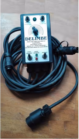 Microgranulateur Delimbe T15 120L 2 sorties avec boitier DPA prise de vitesse tracteur