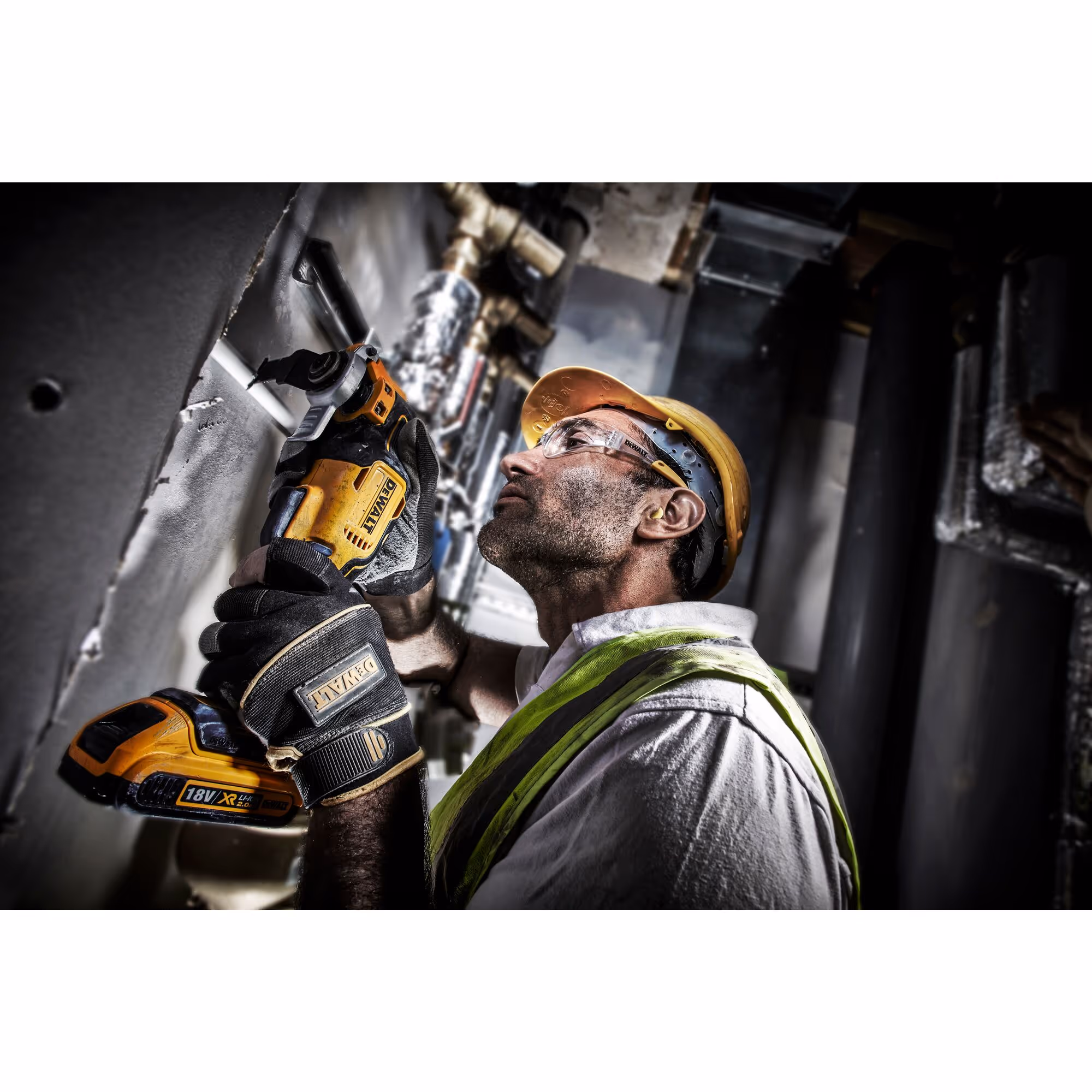 Multi-cutter XR 18V Brushless - 35 accessoires  Sans batterie ni chargeur