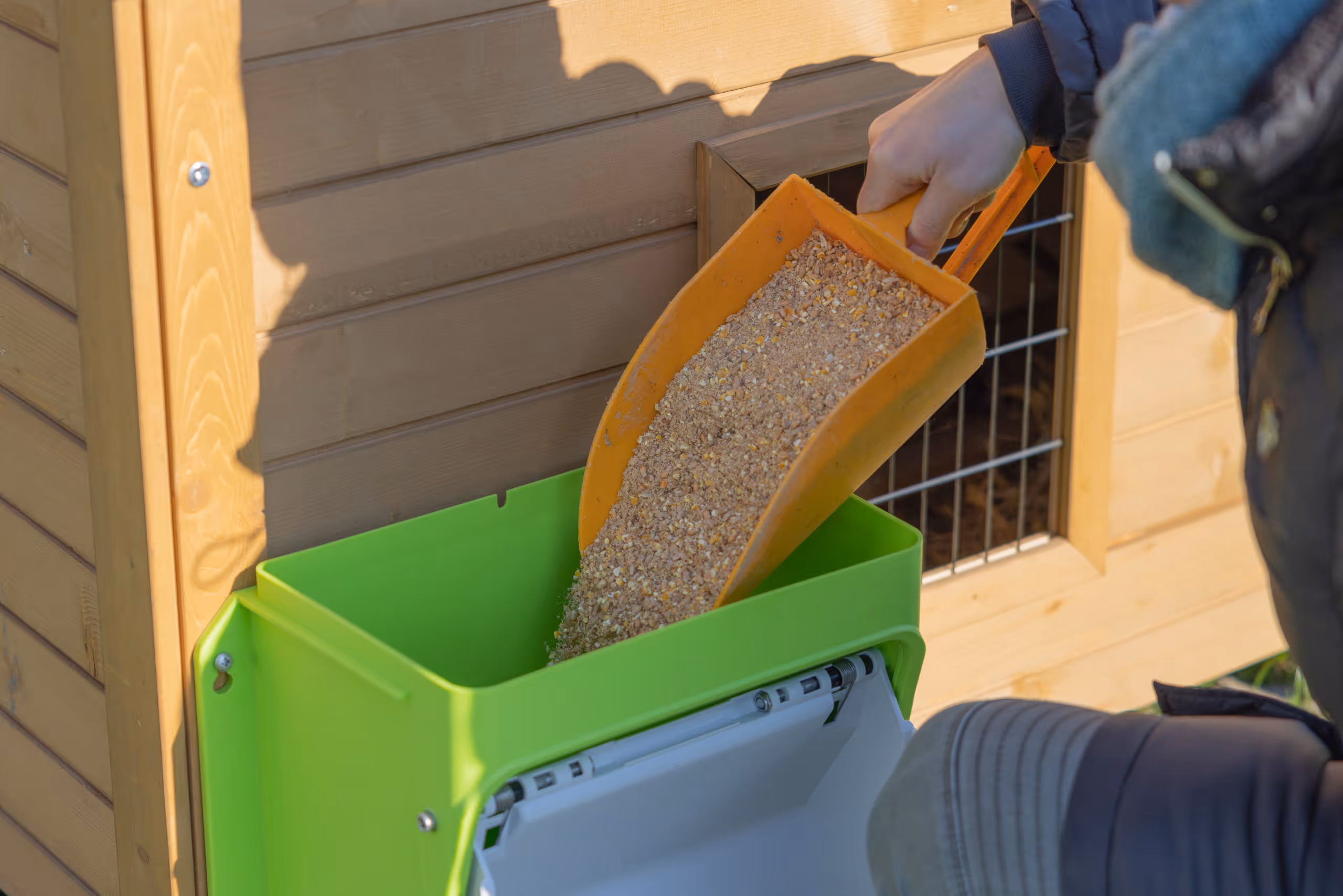 Nourrisseur SmartCoop avec trappe, 7,5kg