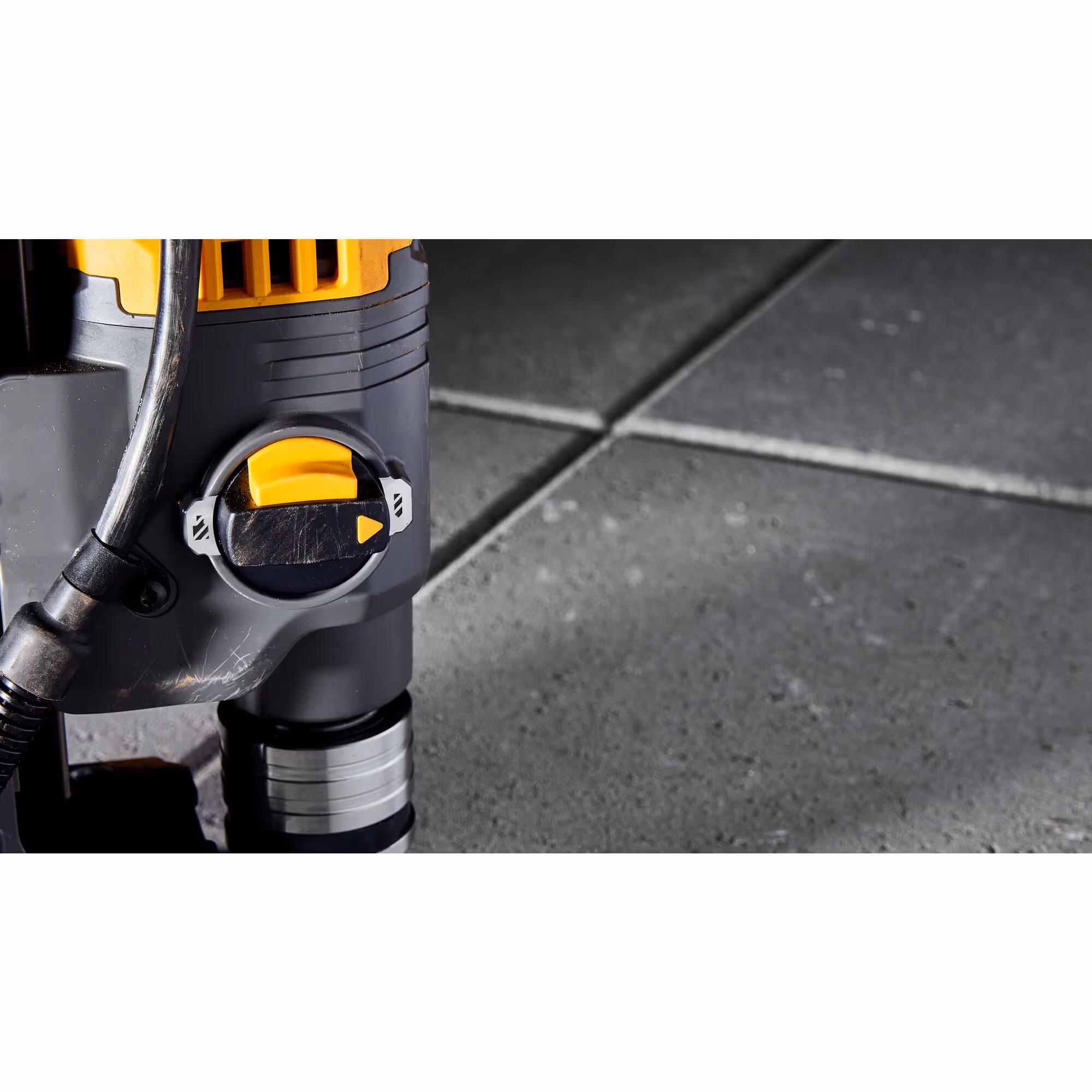 Perceuse magnétique XR 18V ADVANTAGE 9Ah Li-Ion Brushless