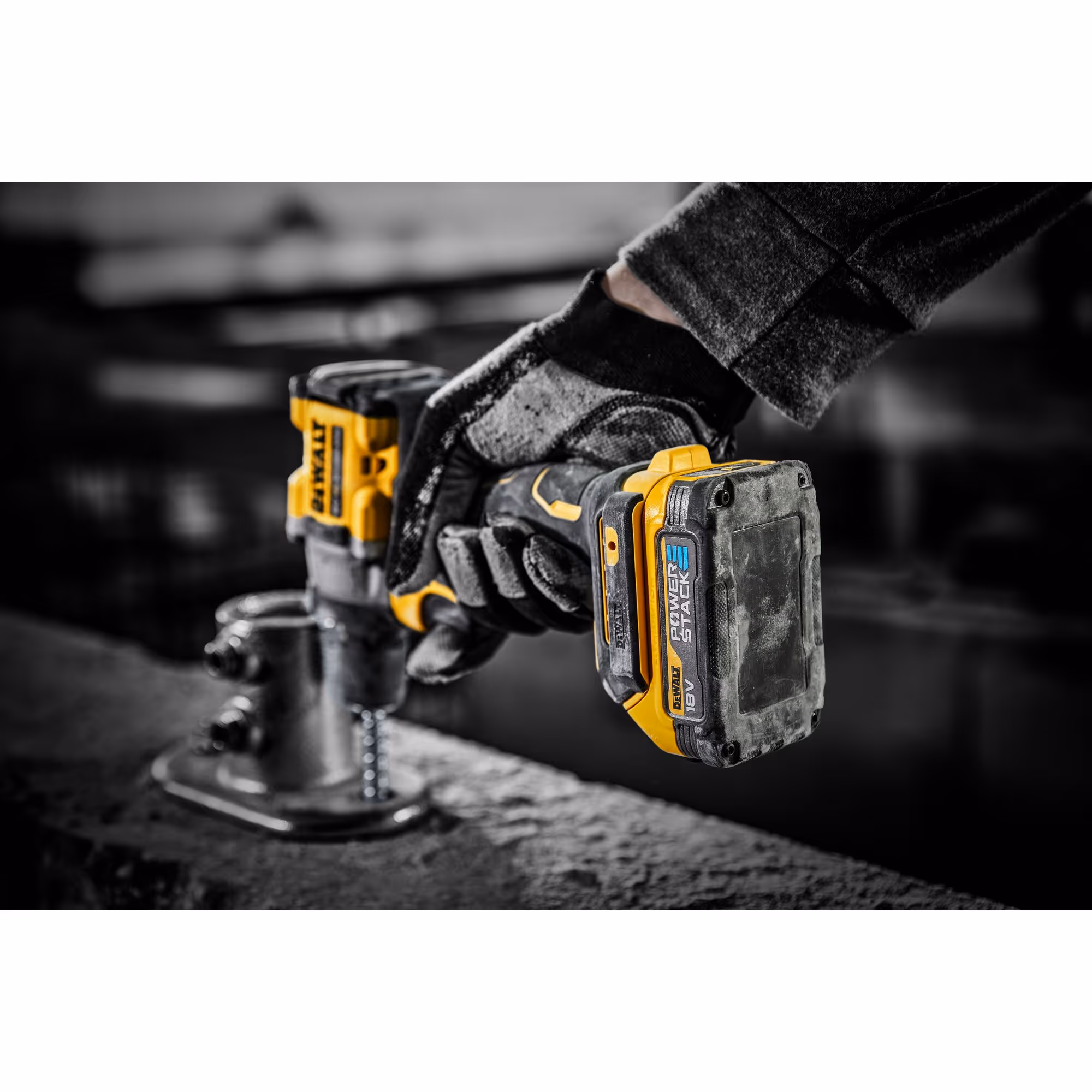 Perceuse visseuse percussion Compacte XR 18V 1.7Ah Li-Ion Brushless POWERSTACK