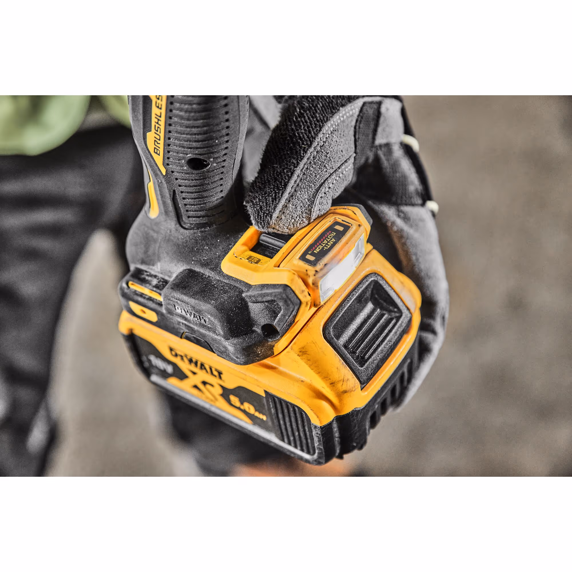 Perceuse visseuse percussion Compacte XR 18V 5Ah Li-Ion Brushless