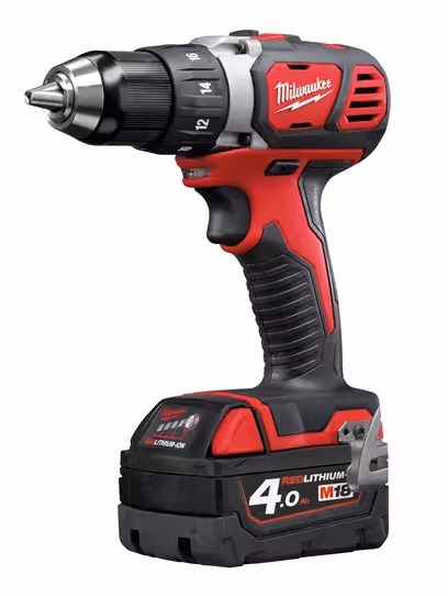 Perceuse visseuse Milwaukee M18 BDD-402C avec 2 batteries 18V 4.0Ah, chargeur et coffret