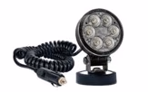 Phare à LED, flux lumineux concentré, min. 2500 lm, sur base magnetique avec prise allume-cigare, boîtier en aluminium noir, cadre rouge,  câble 3,0 m.