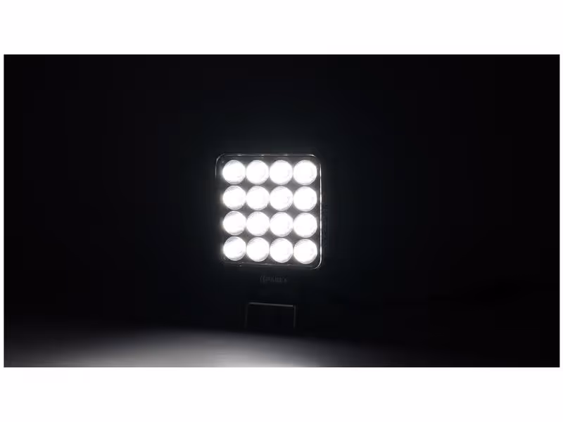 Phare de travail à LED Interférence: Classe 3, 6400 Lumens, 12-40V
