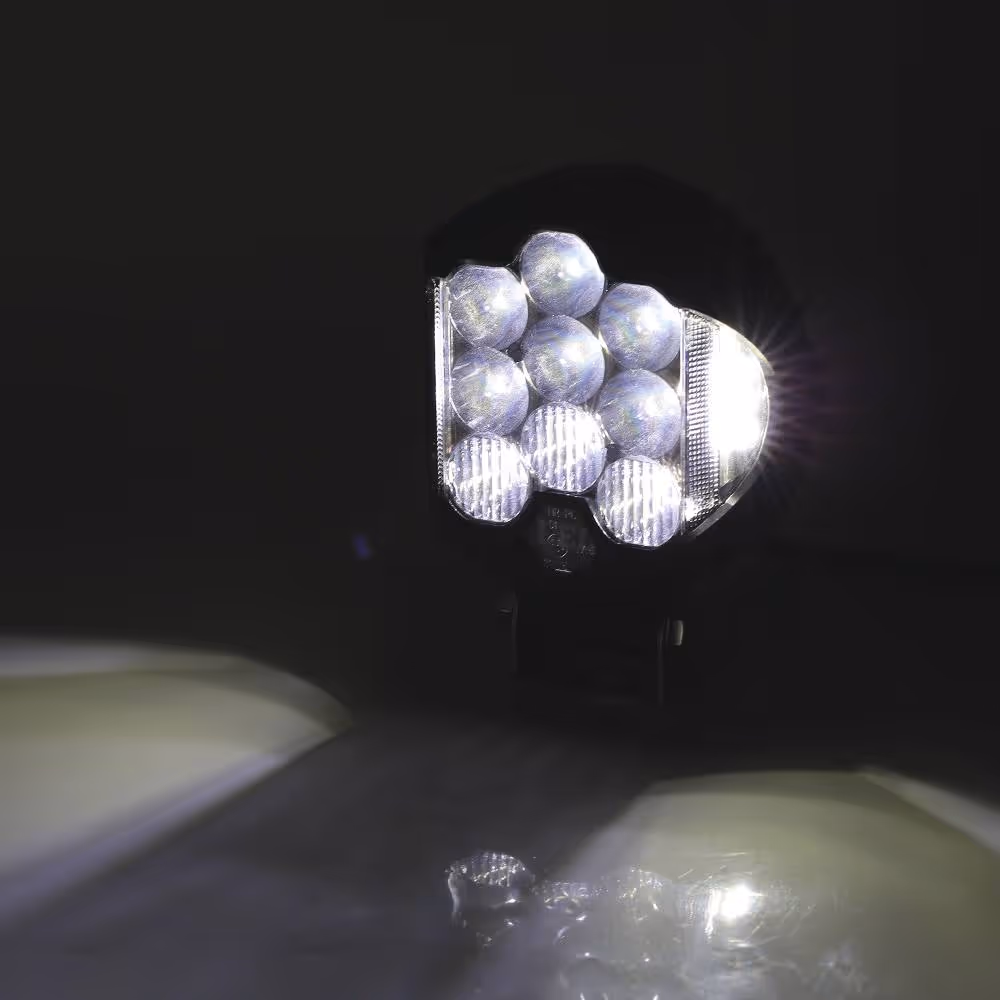 PHARE DE TRAVAIL OVALE LED 40W 3800LM