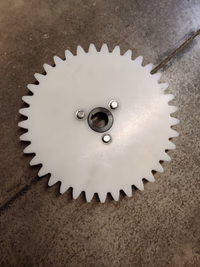 Pignon 37 dents pour aplatisseur FAO - 51432403 - Universel