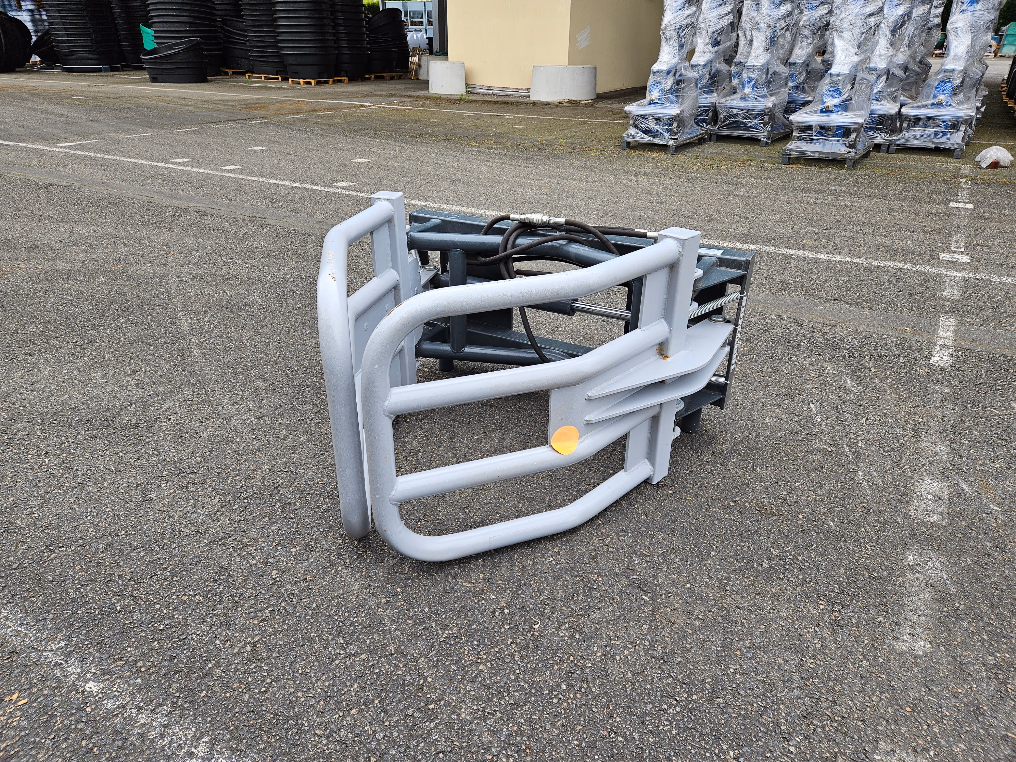 Pince à enrubannage 1500 attache Bobcat Maly Sonarol avec défauts